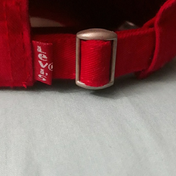 Red Levi's hat - Picture 2 of 3